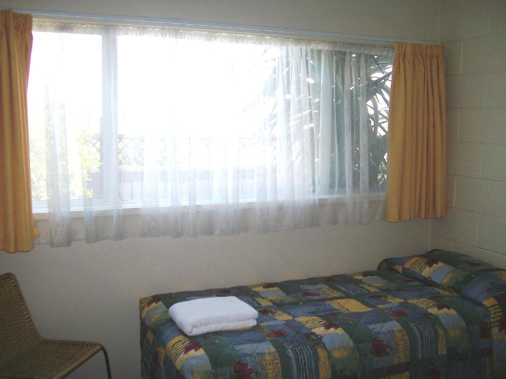 Cedar Court Motel Napier Bagian luar foto